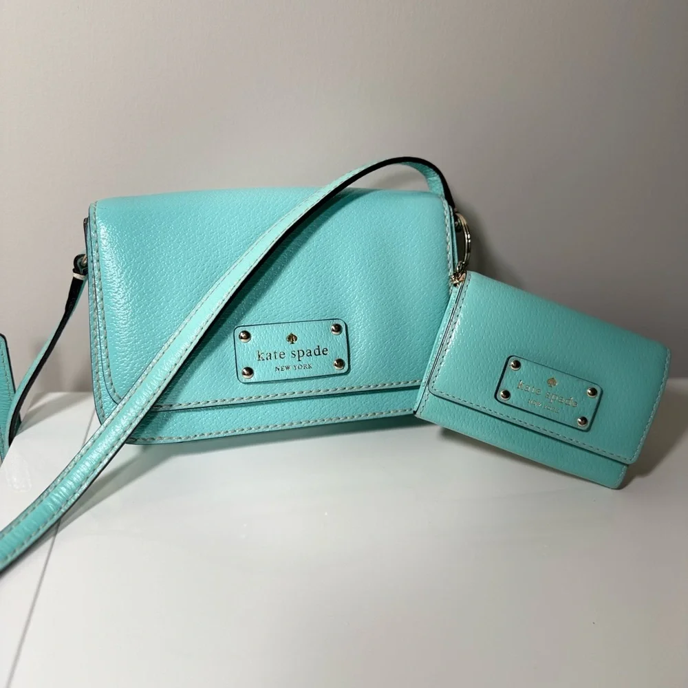 Kate Spade -‎ Tiffany Blue Crossbody & Wallet Set, RARE